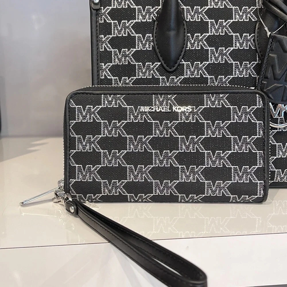 Michael Kors Jet Set Travel Large Phone Case Wristlet Wallet MK Black Multi